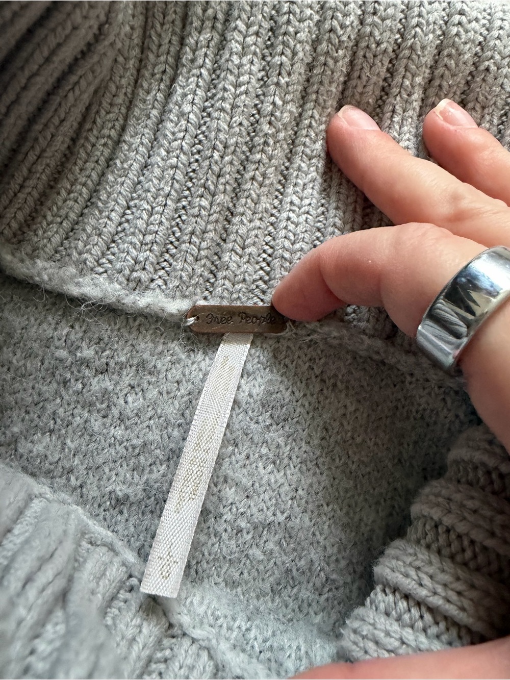 Free People Milo Pullover Cowl Neck Sweater in Grey chunky knit oversized - Picture 3 of 6